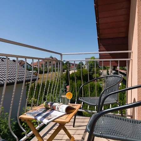 Malinka 3* レバル